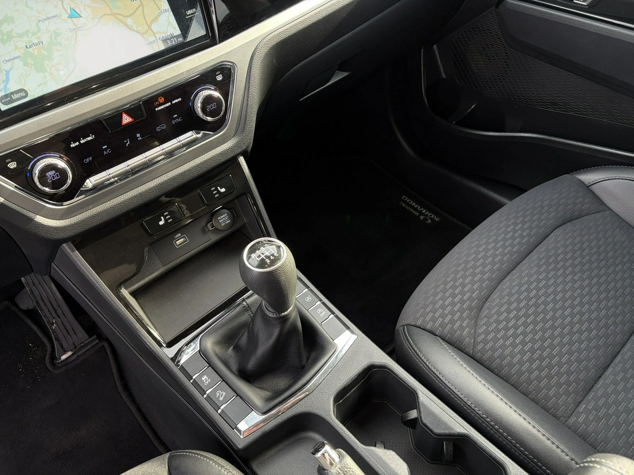 SsangYong/KGM Korando - Zdjęcie 18