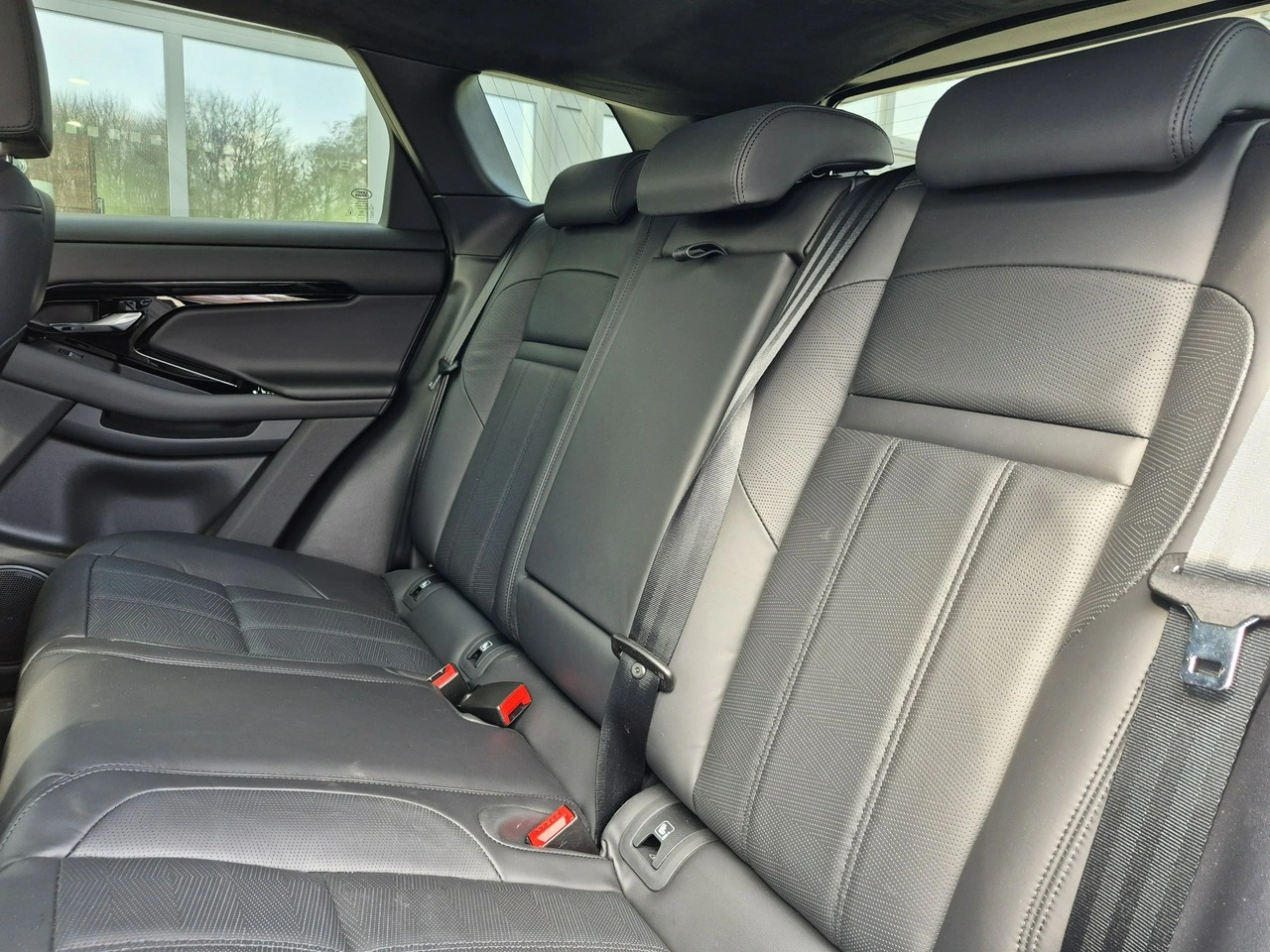 Land Rover Range Rover Evoque - Zdjęcie 25