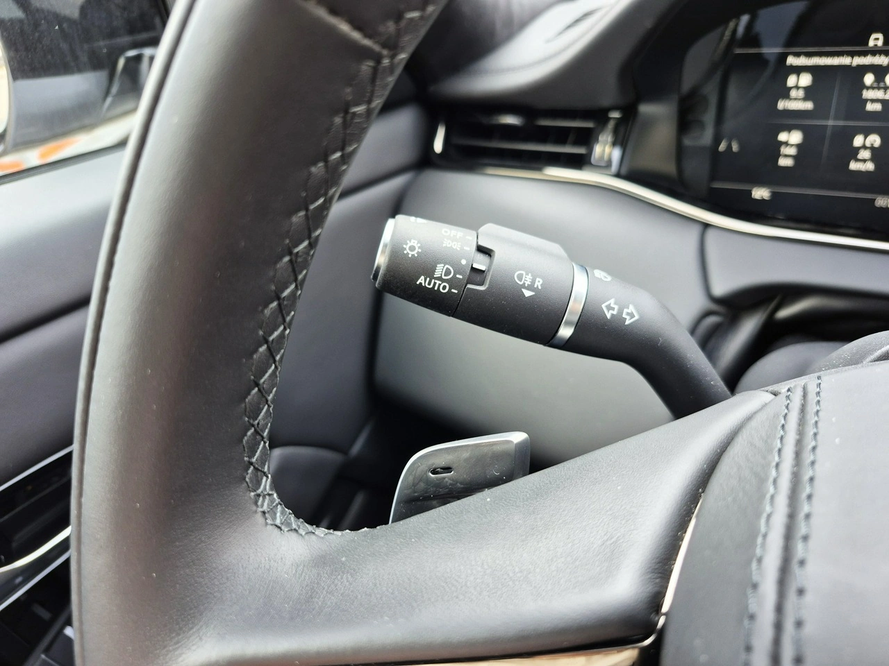Land Rover Range Rover Evoque - Zdjęcie 35