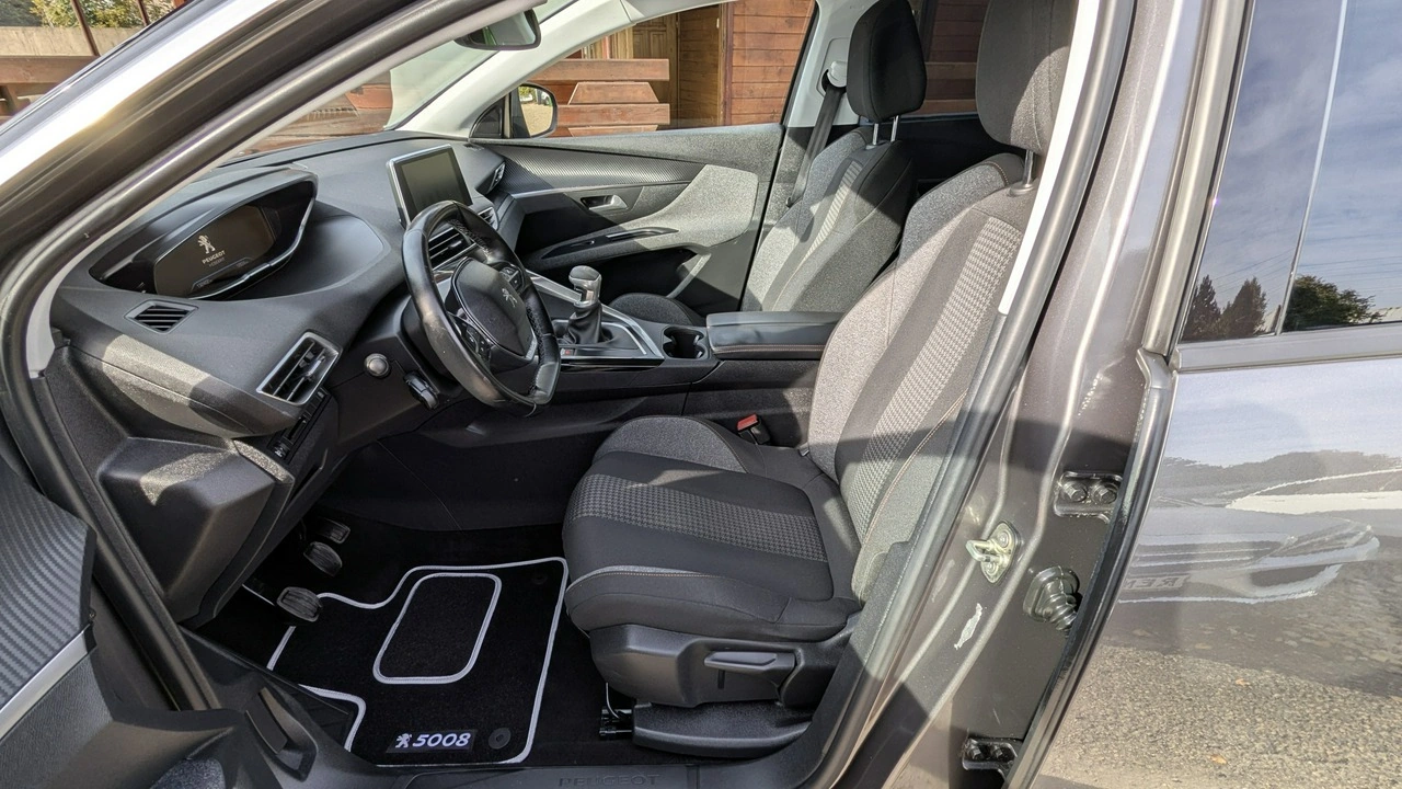 Peugeot 5008 - Zdjęcie 13