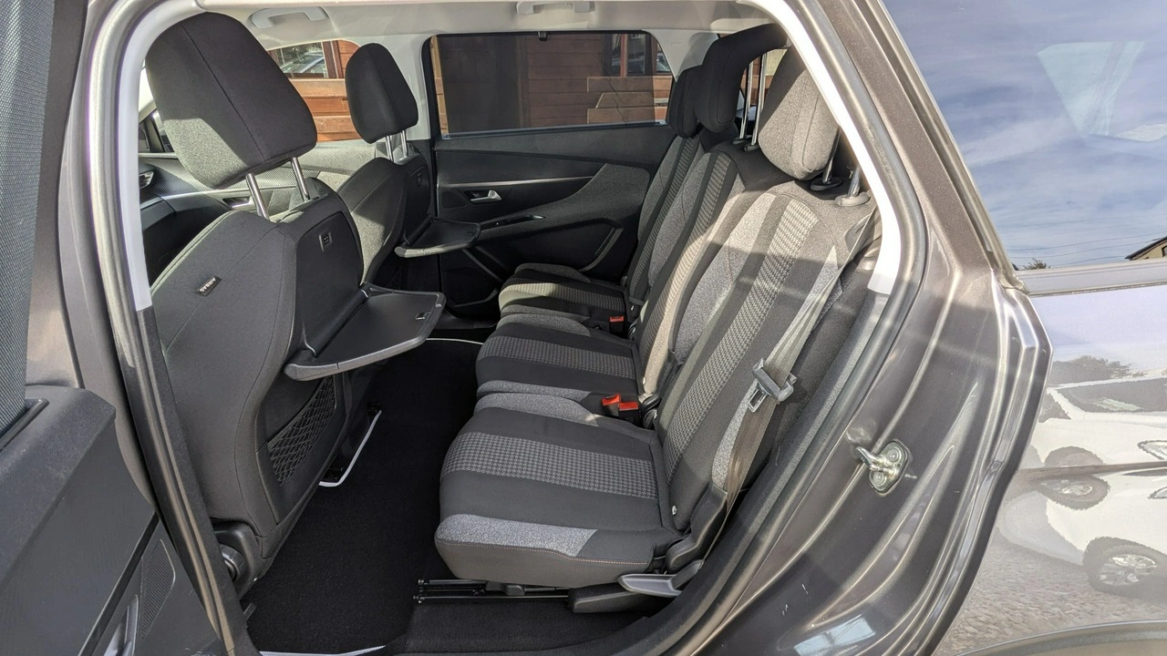 Peugeot 5008 - Zdjęcie 15