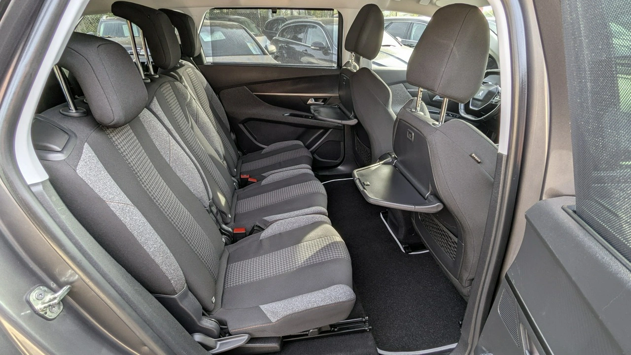 Peugeot 5008 - Zdjęcie 17