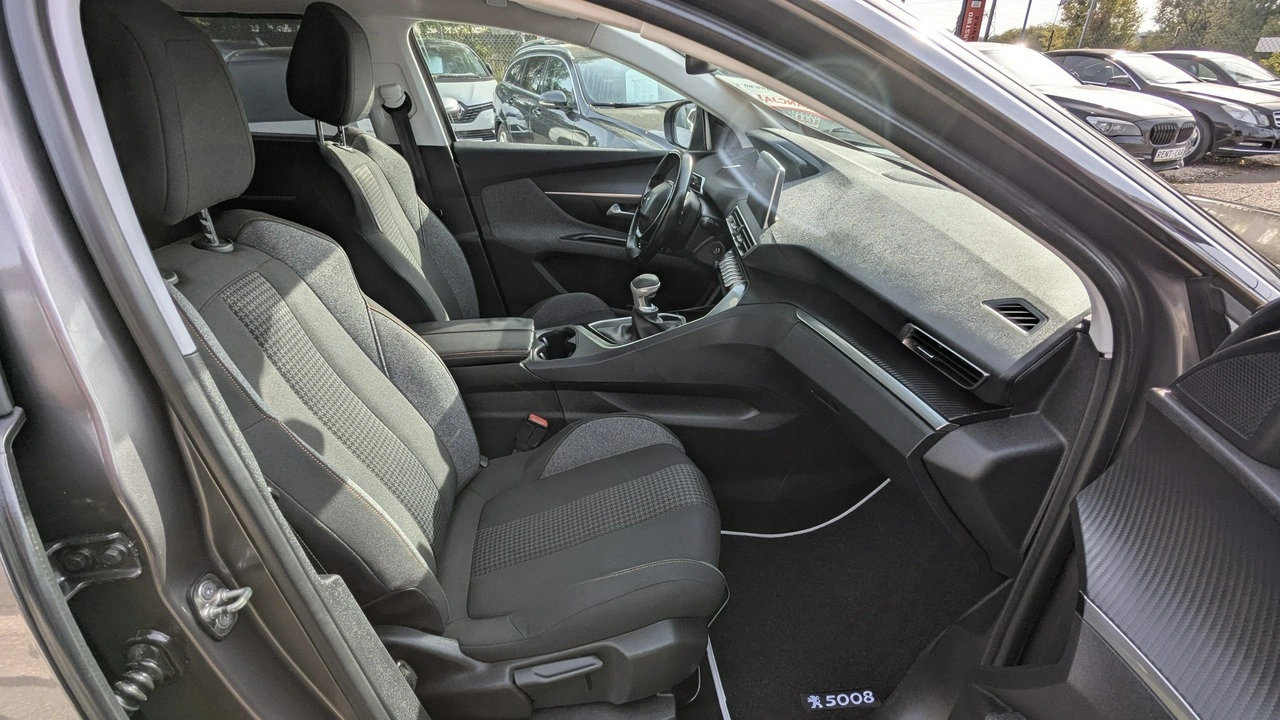 Peugeot 5008 - Zdjęcie 18