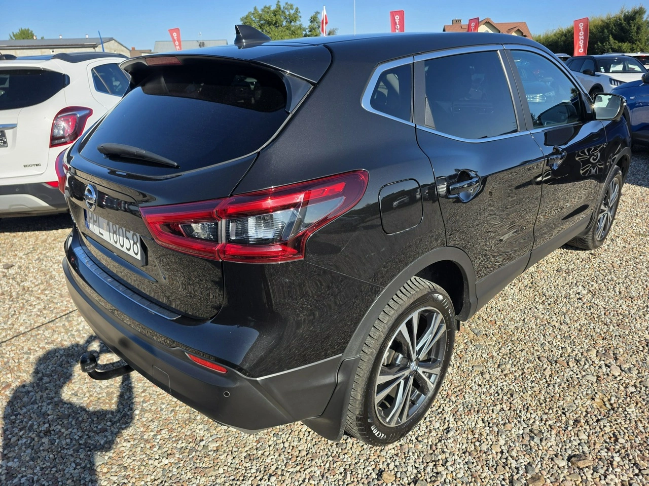 Nissan Qashqai - Zdjęcie 17