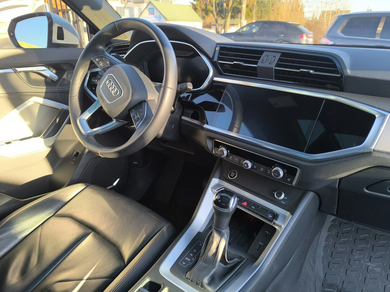Audi Q3 - Zdjęcie 31
