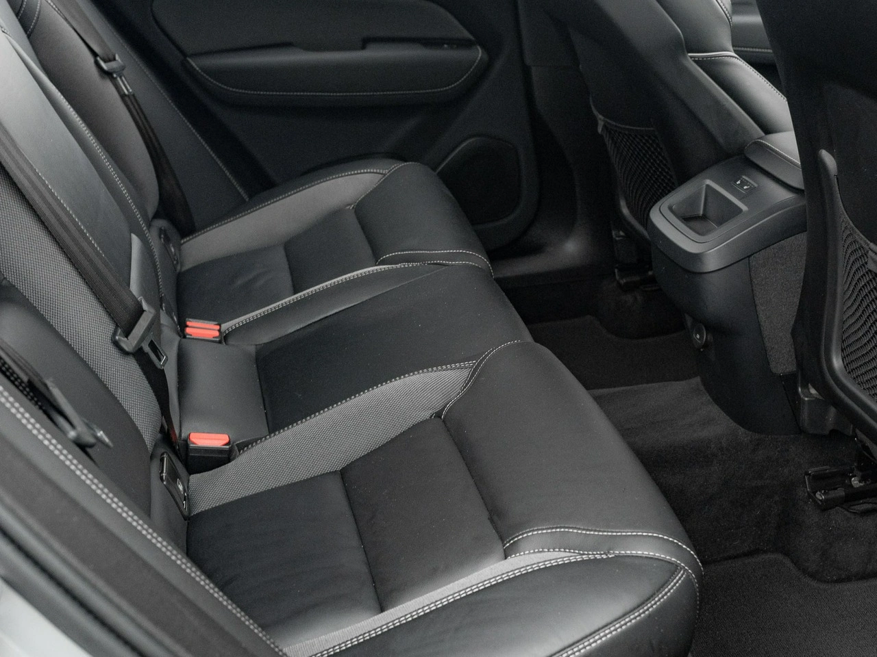 Volvo XC 60 - Zdjęcie 28