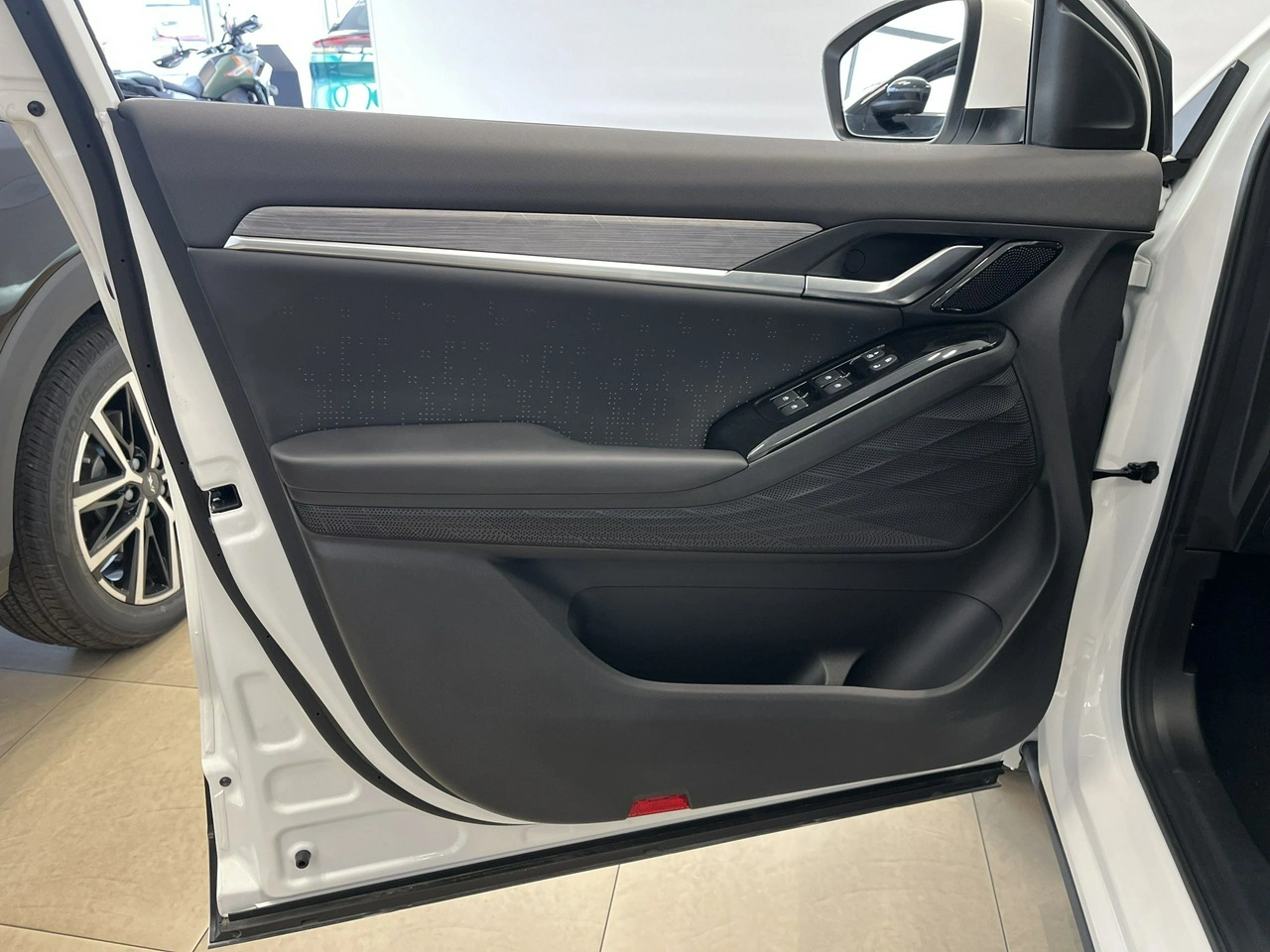 JAC JS6 - Zdjęcie 9