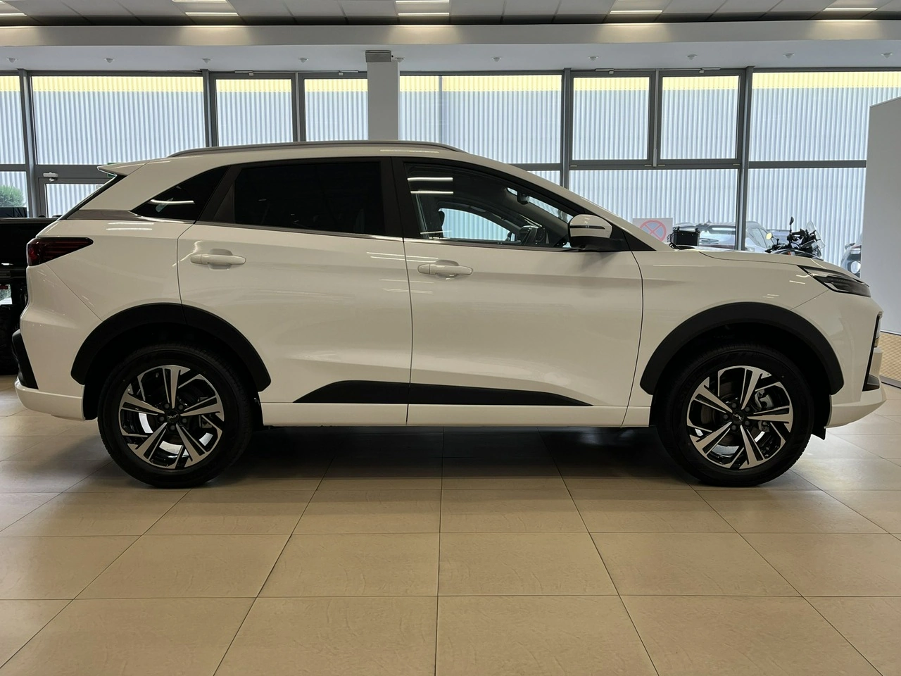 JAC JS6 - Zdjęcie 4