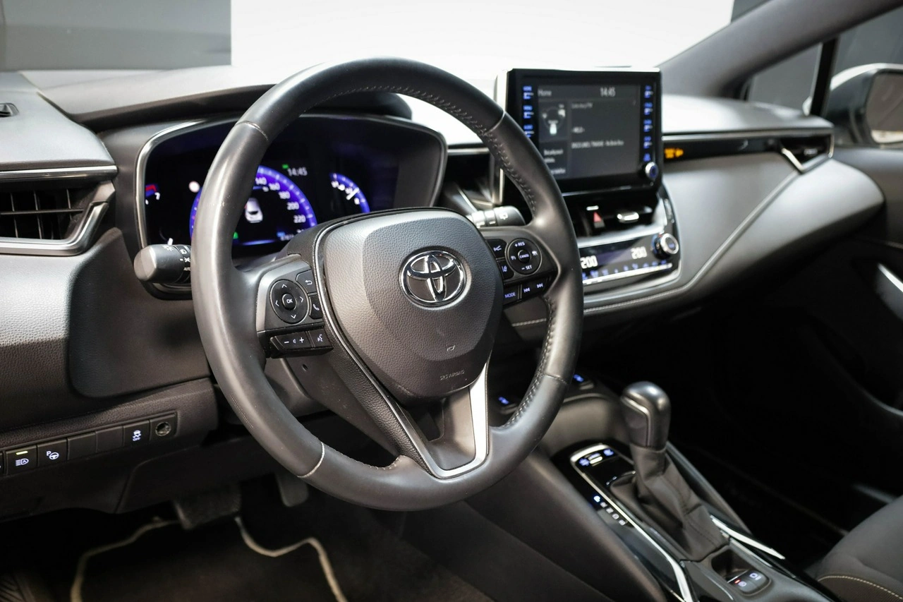 Toyota Corolla - Zdjęcie 14