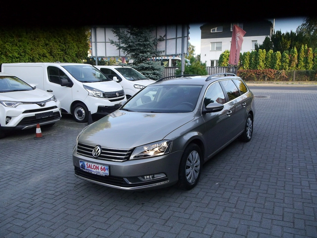 Volkswagen Passat Variant - Zdjęcie 3