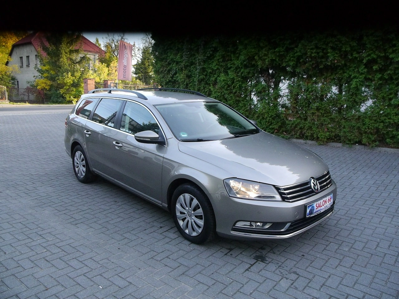 Volkswagen Passat Variant - Zdjęcie 2