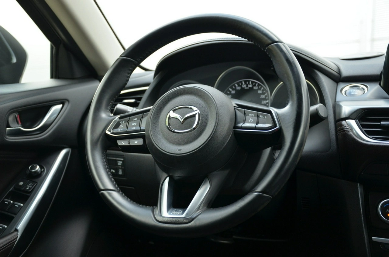 Mazda 6 - Zdjęcie 33