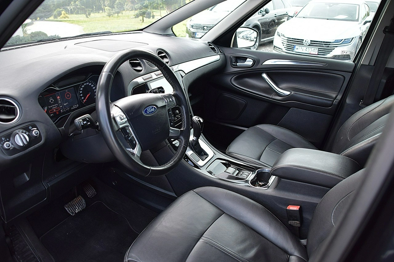 Ford S-Max - Zdjęcie 11