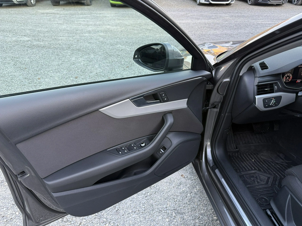 Audi A4 - Zdjęcie 27