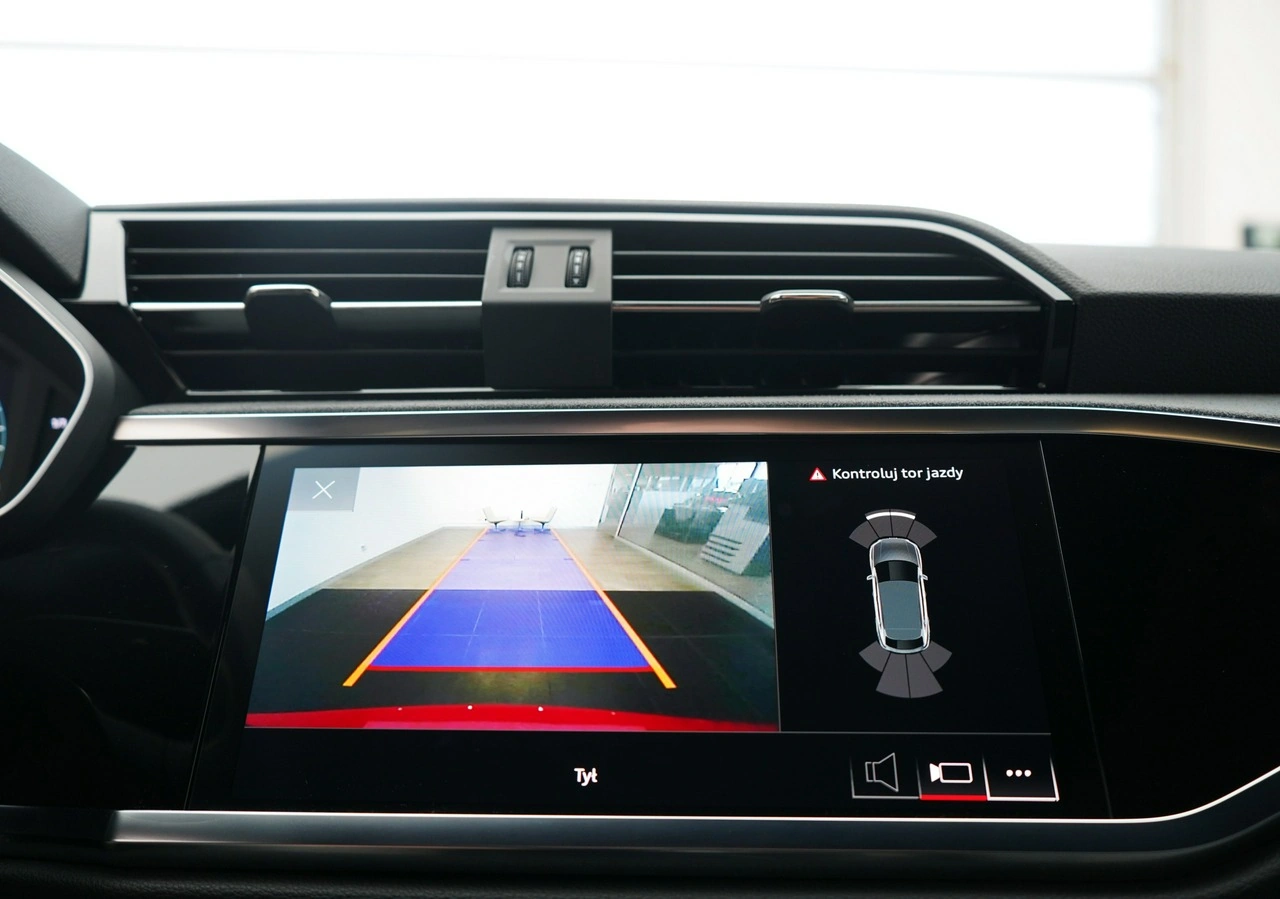 Audi Q3 - Zdjęcie 38