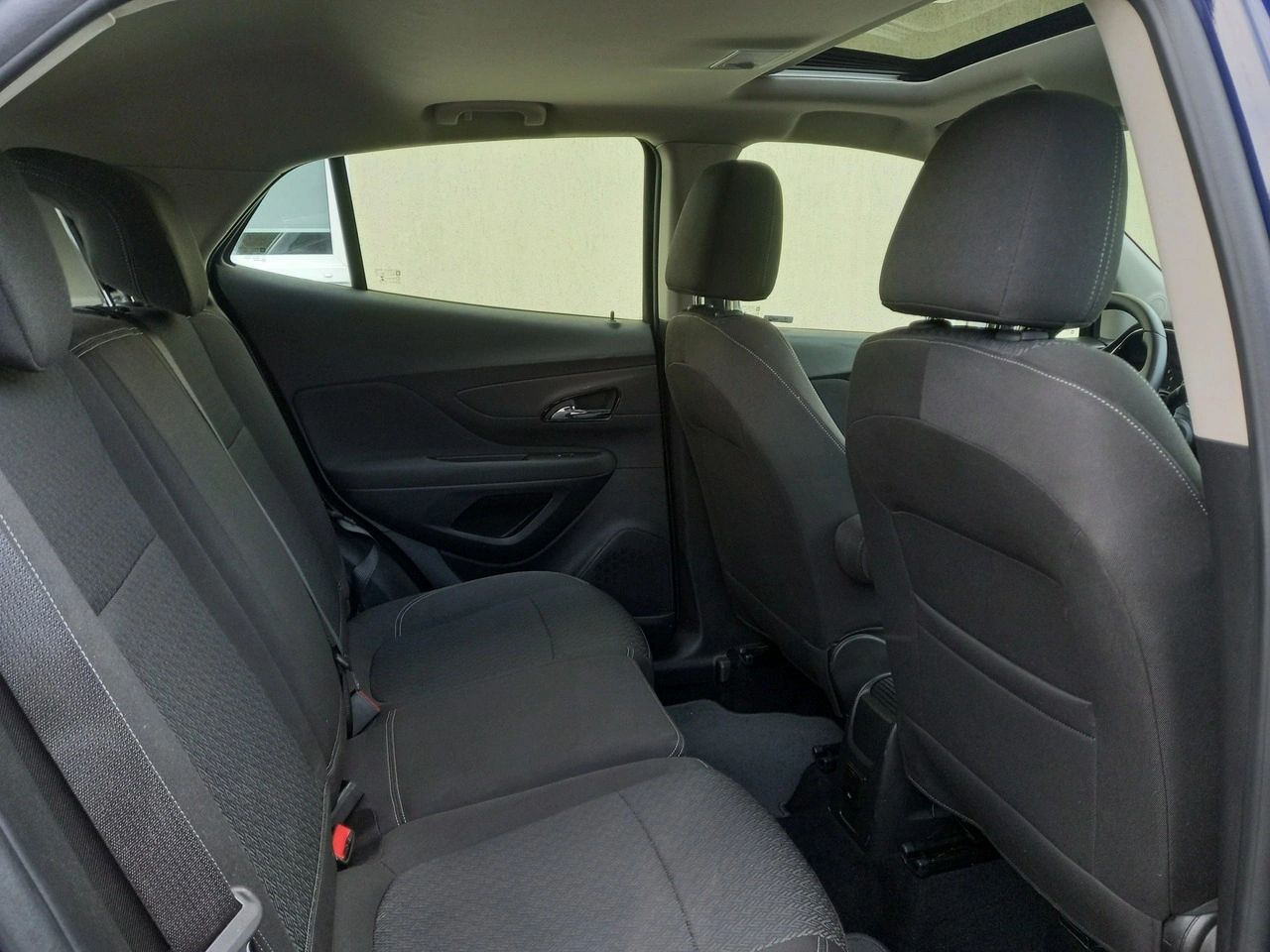 Opel Mokka X - Zdjęcie 23