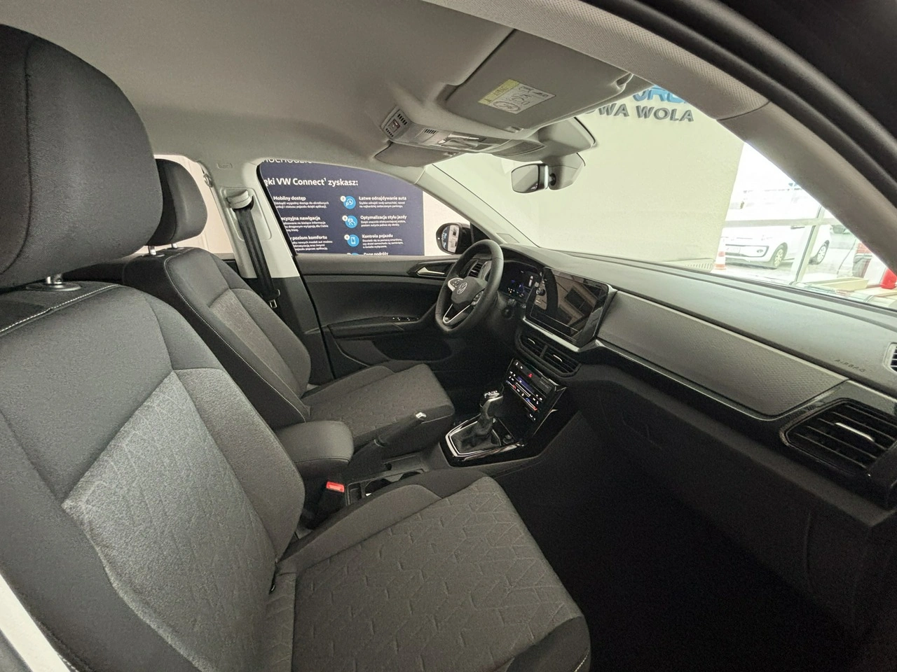 Volkswagen T-Cross - Zdjęcie 18