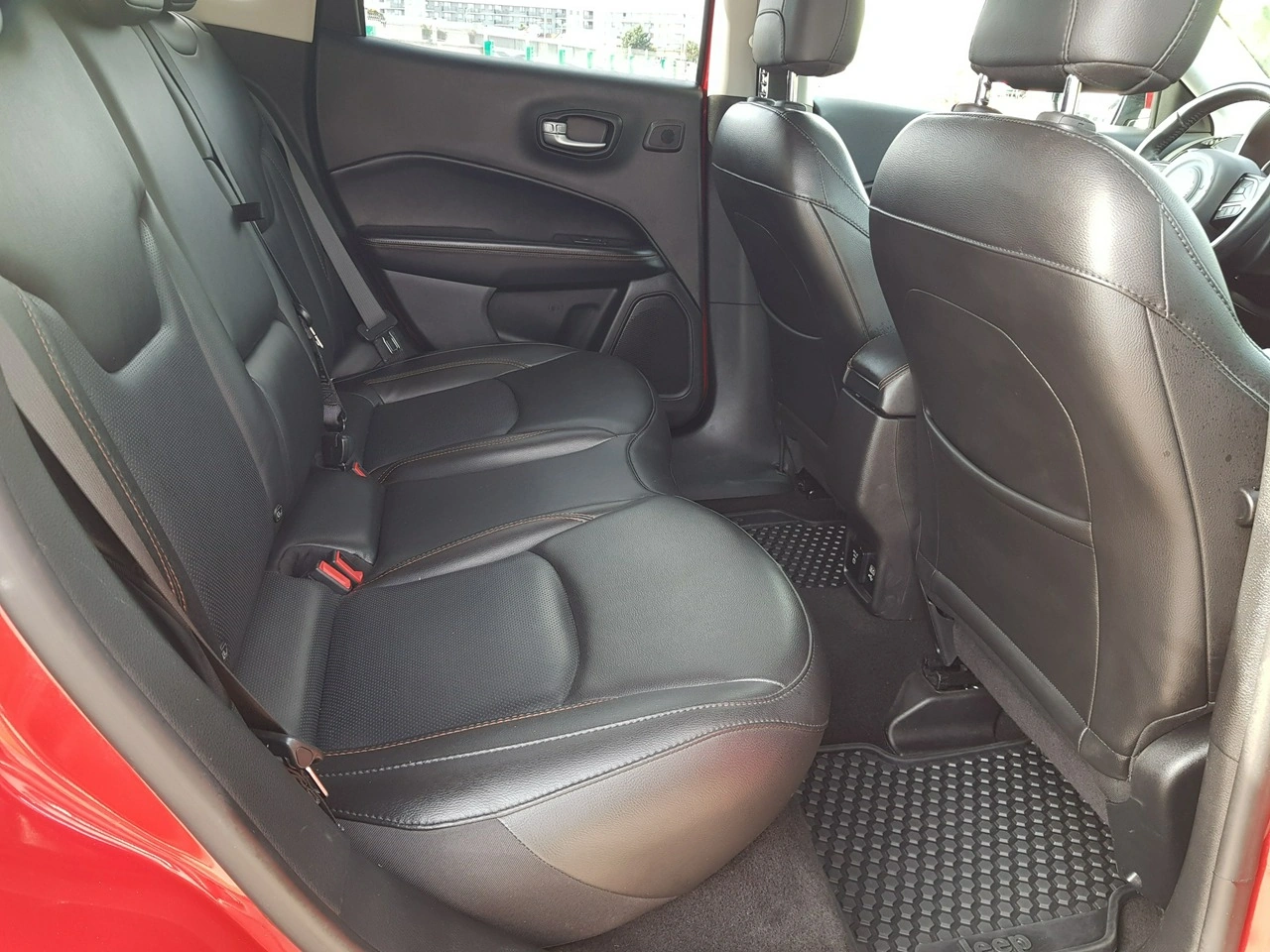 Jeep Compass - Zdjęcie 16