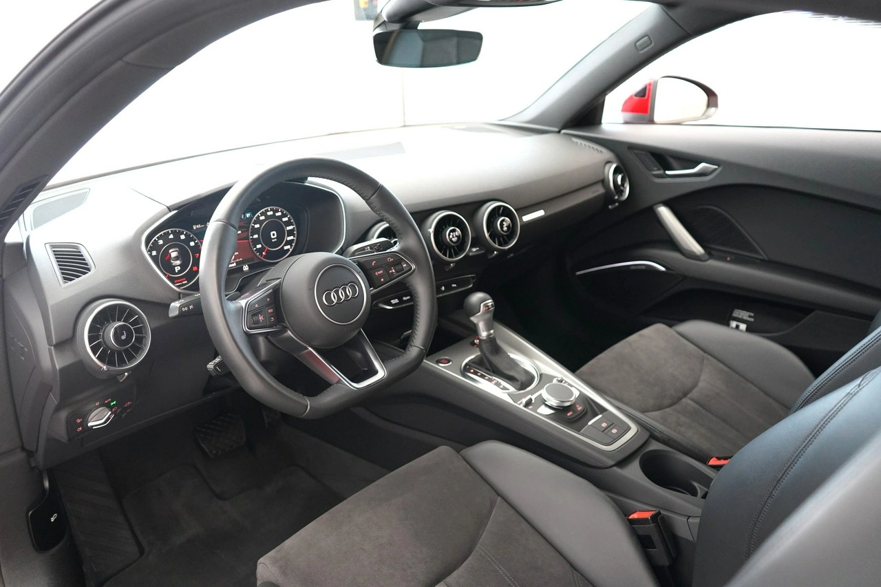 Audi TT - Zdjęcie 14