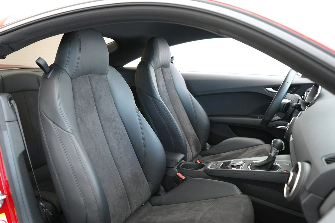 Audi TT - Zdjęcie 26