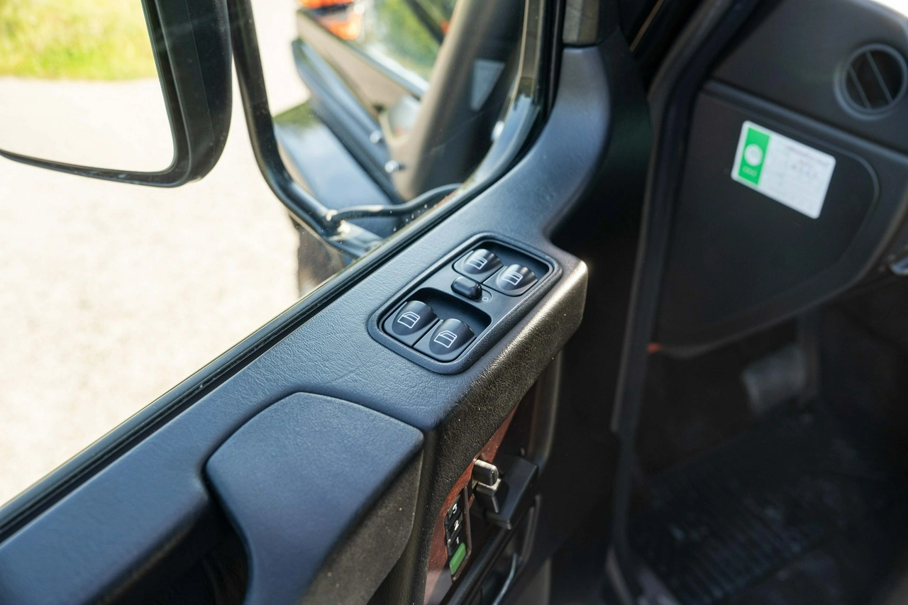Mercedes G 500 - Zdjęcie 26
