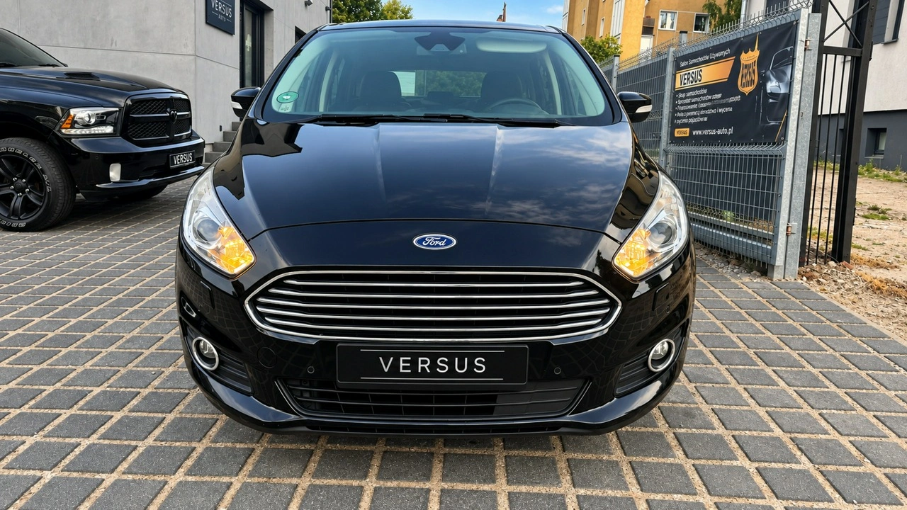 Ford S-Max - Zdjęcie 1