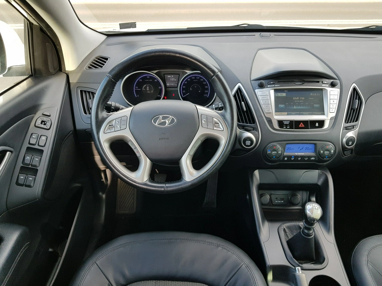 Hyundai ix35 - Zdjęcie 13