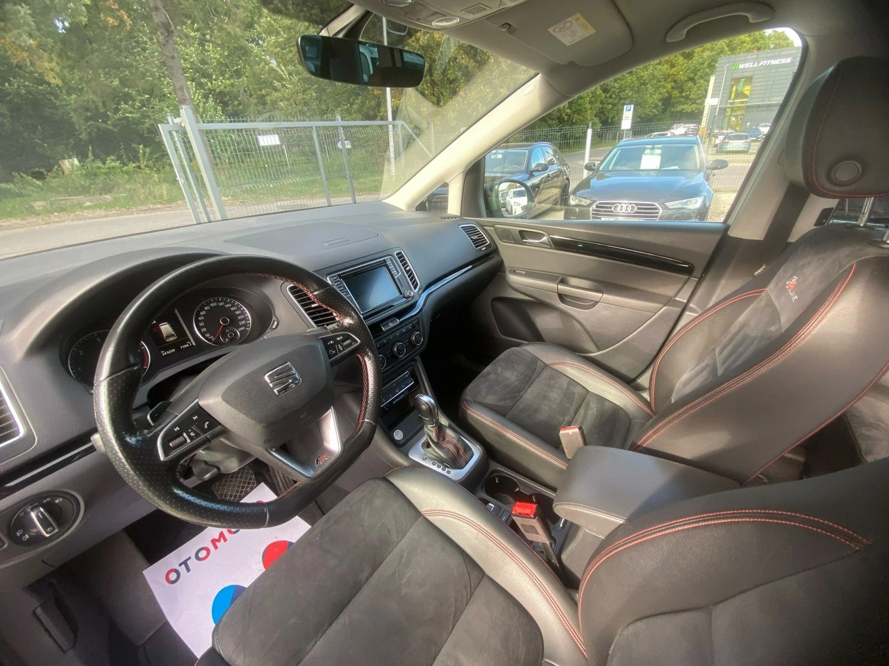 Seat Alhambra - Zdjęcie 17