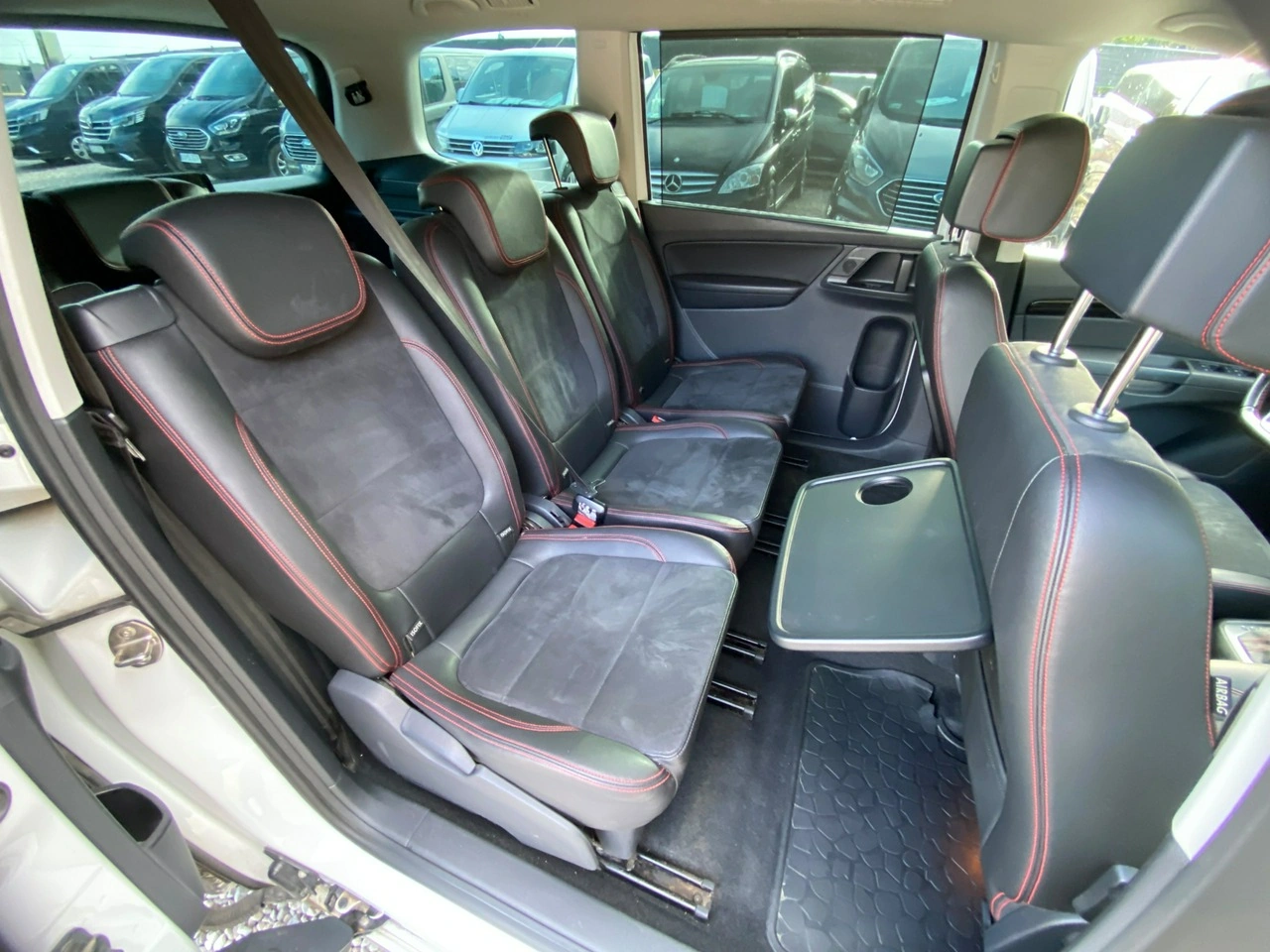 Seat Alhambra - Zdjęcie 37