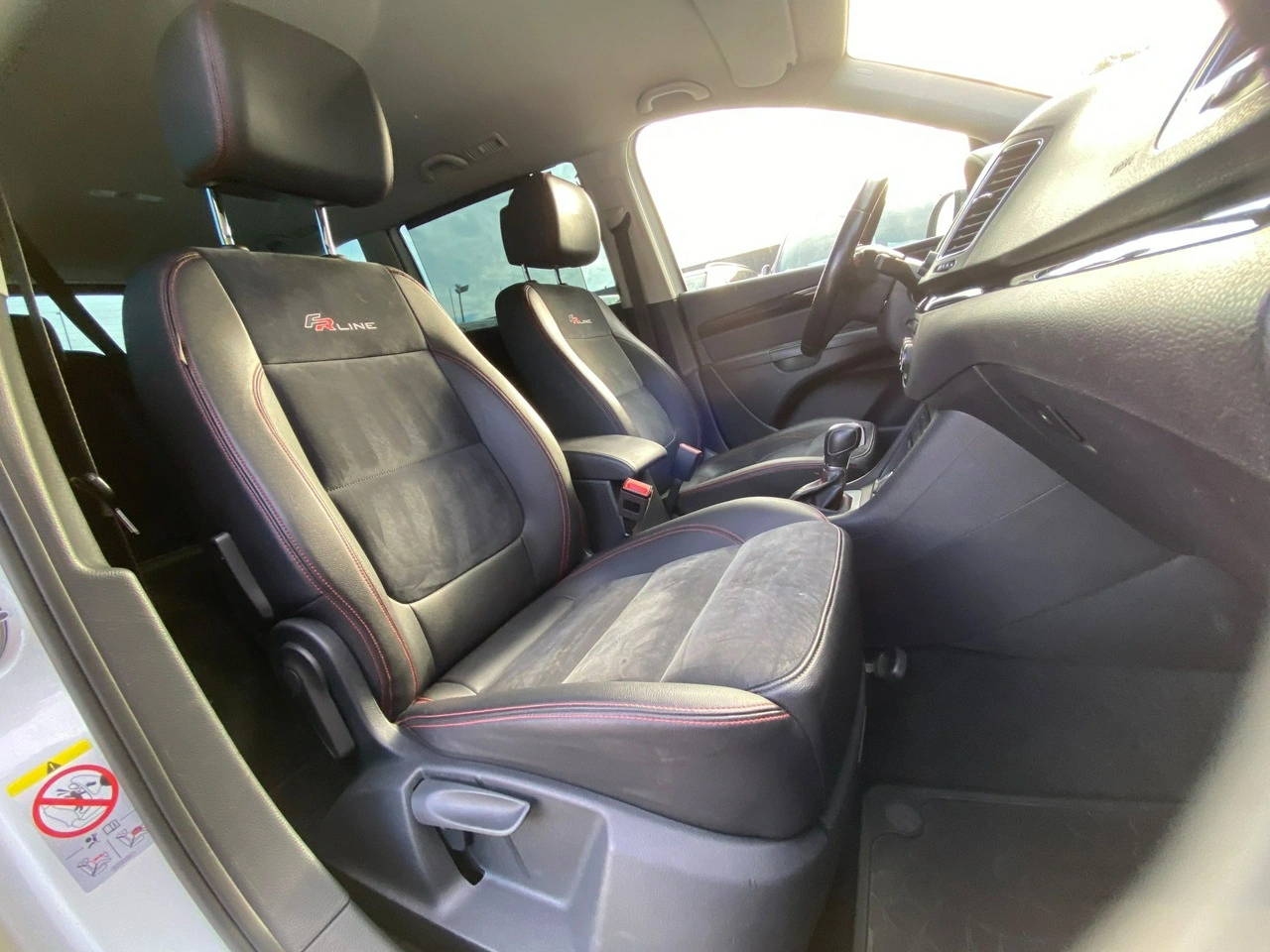 Seat Alhambra - Zdjęcie 40
