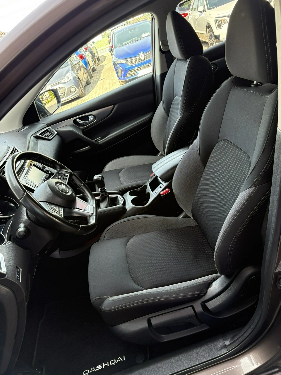Nissan Qashqai - Zdjęcie 15