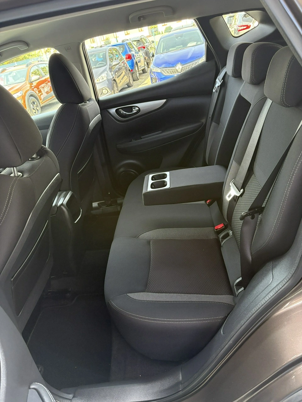 Nissan Qashqai - Zdjęcie 16