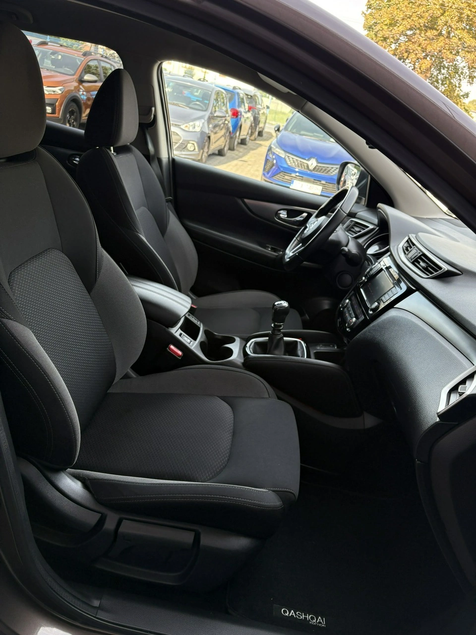 Nissan Qashqai - Zdjęcie 18