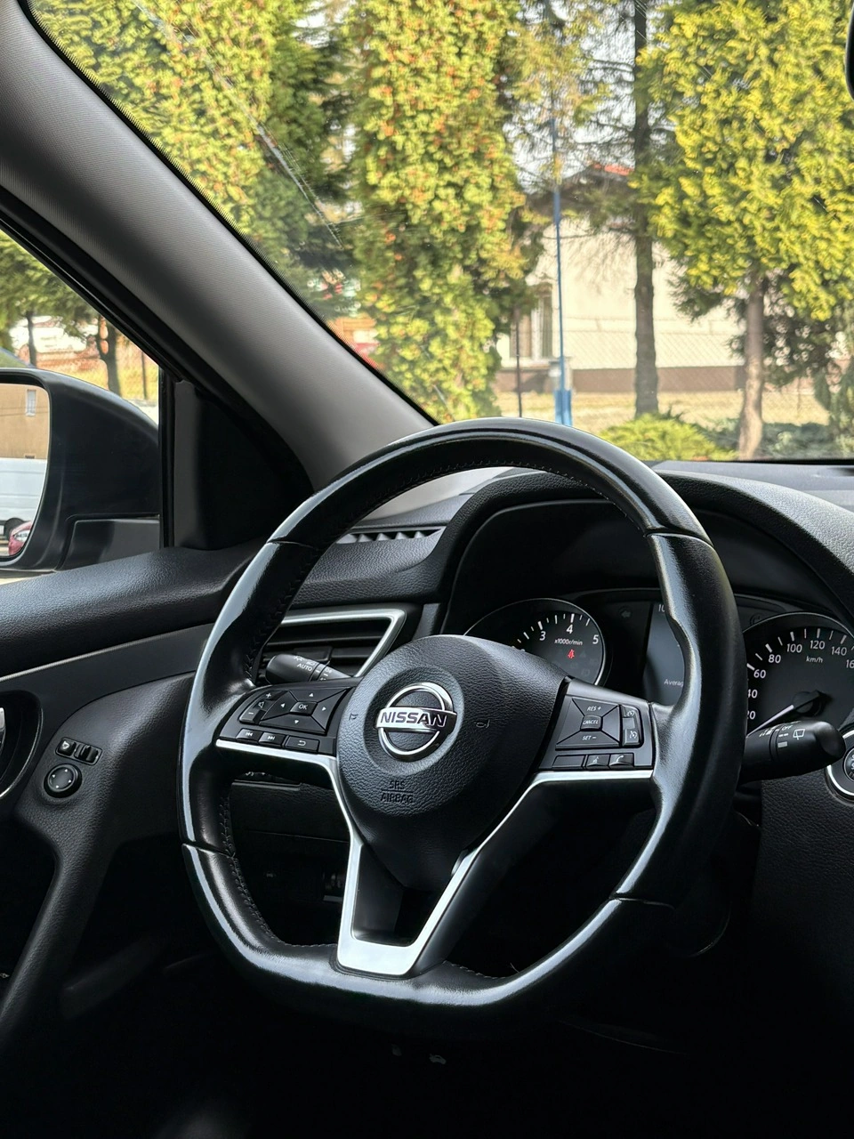Nissan Qashqai - Zdjęcie 32