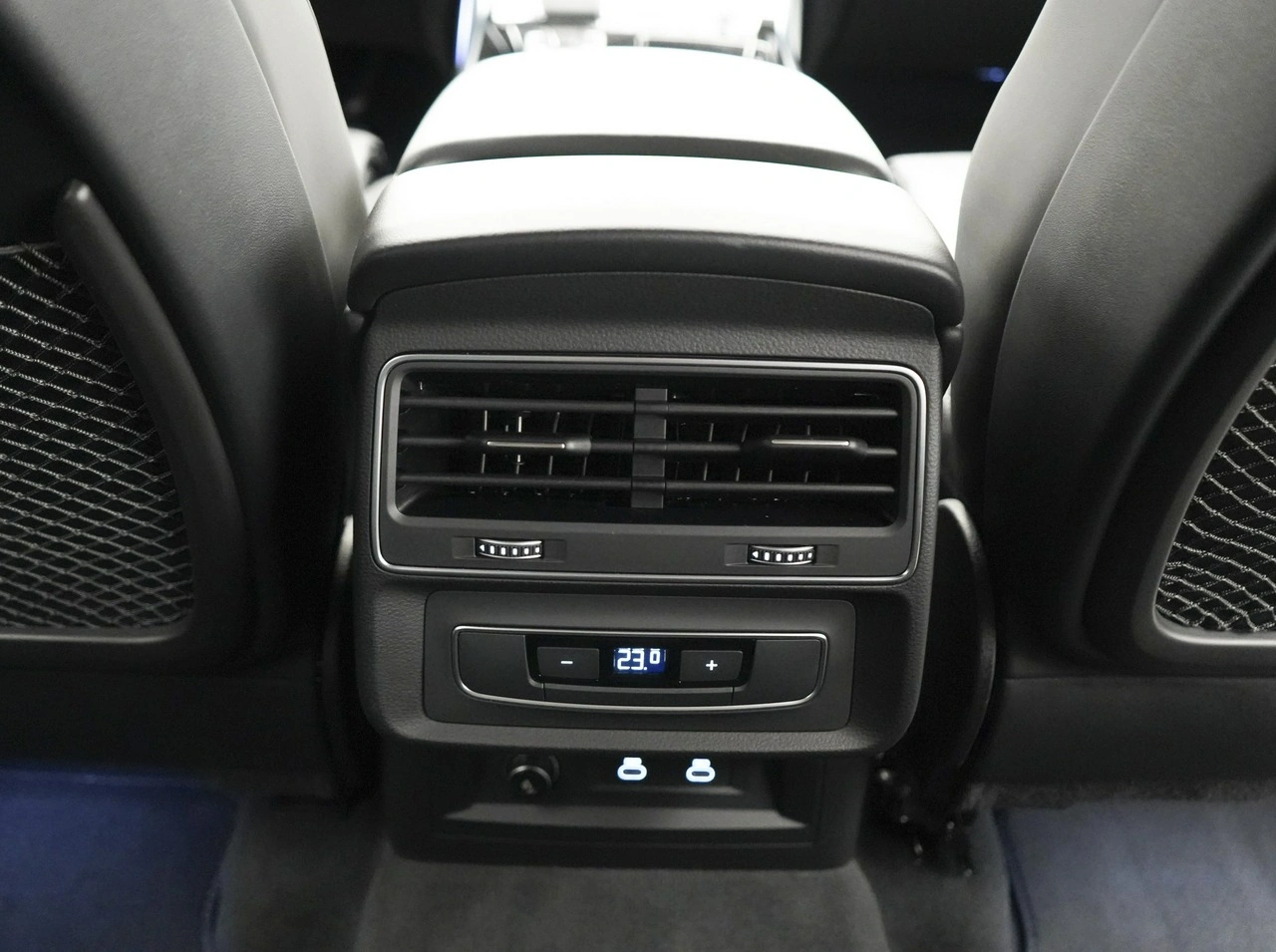 Audi Q8 - Zdjęcie 32