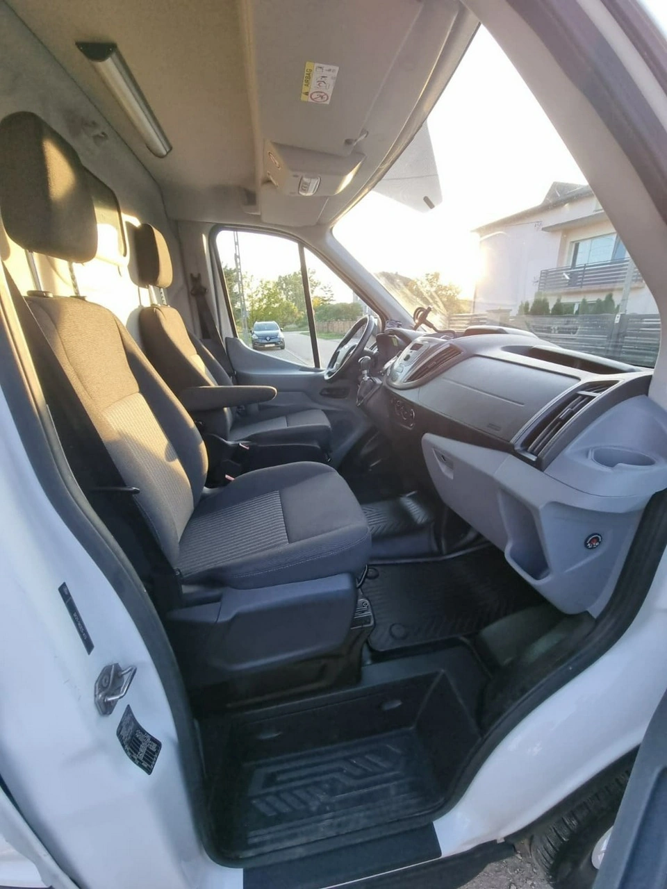 Ford Transit - Zdjęcie 11