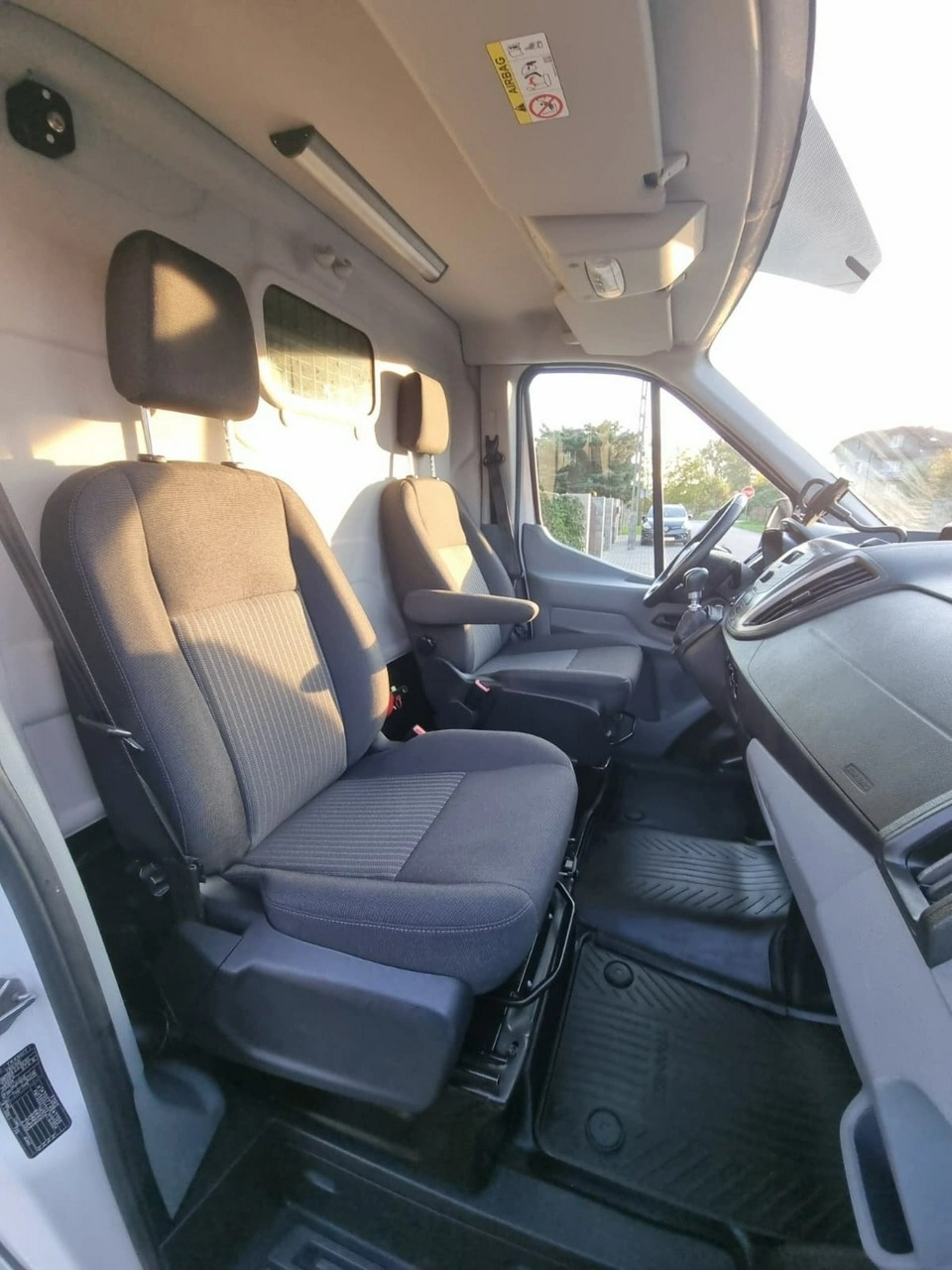 Ford Transit - Zdjęcie 12