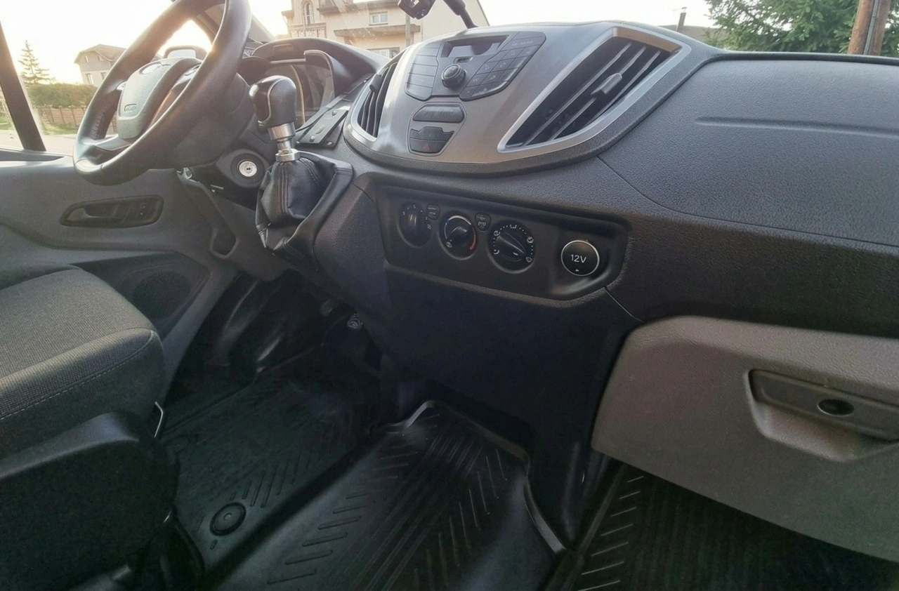 Ford Transit - Zdjęcie 13