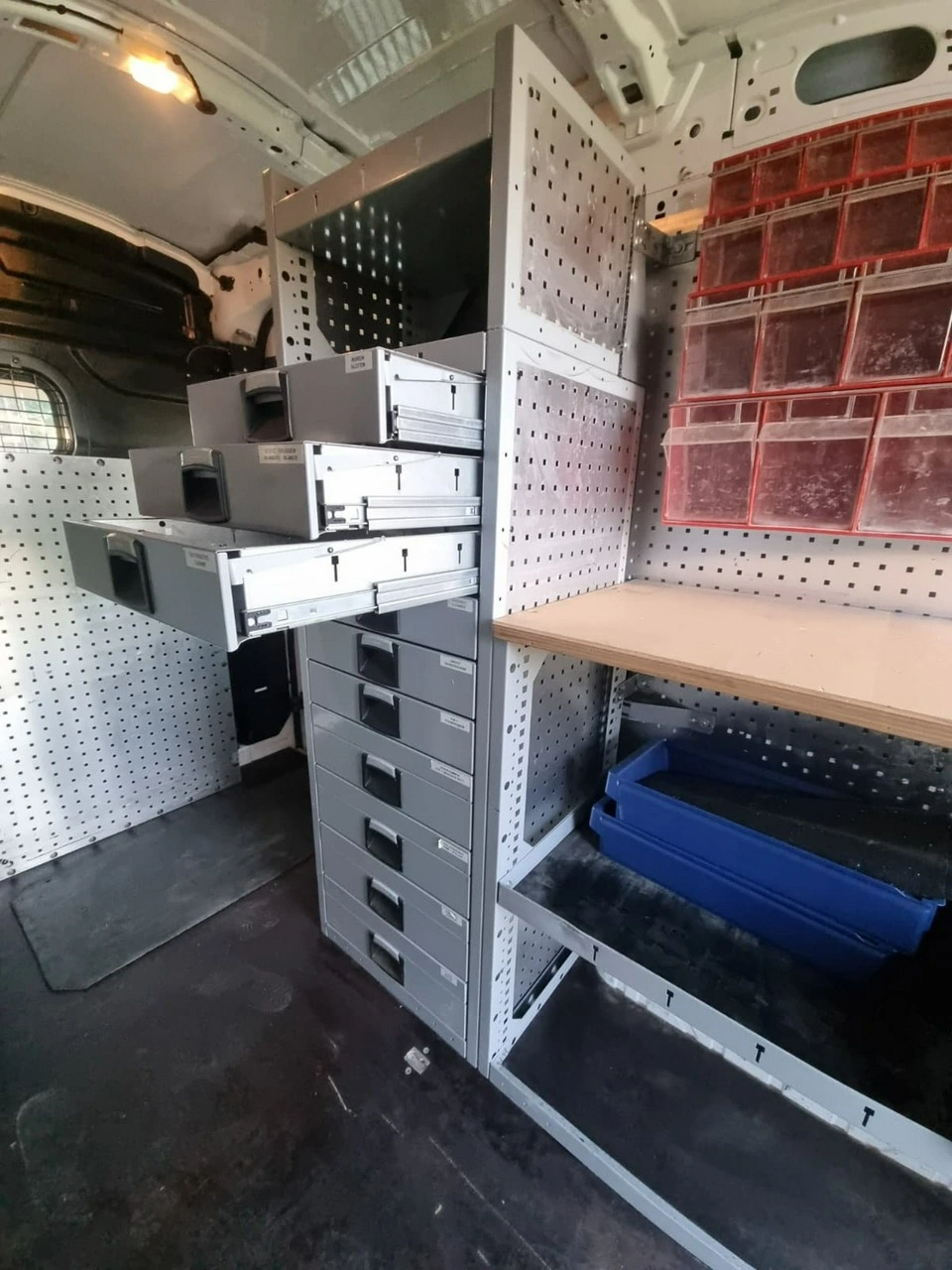 Ford Transit - Zdjęcie 18