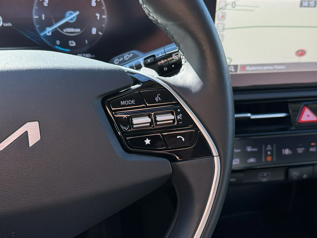 Kia Niro - Zdjęcie 17