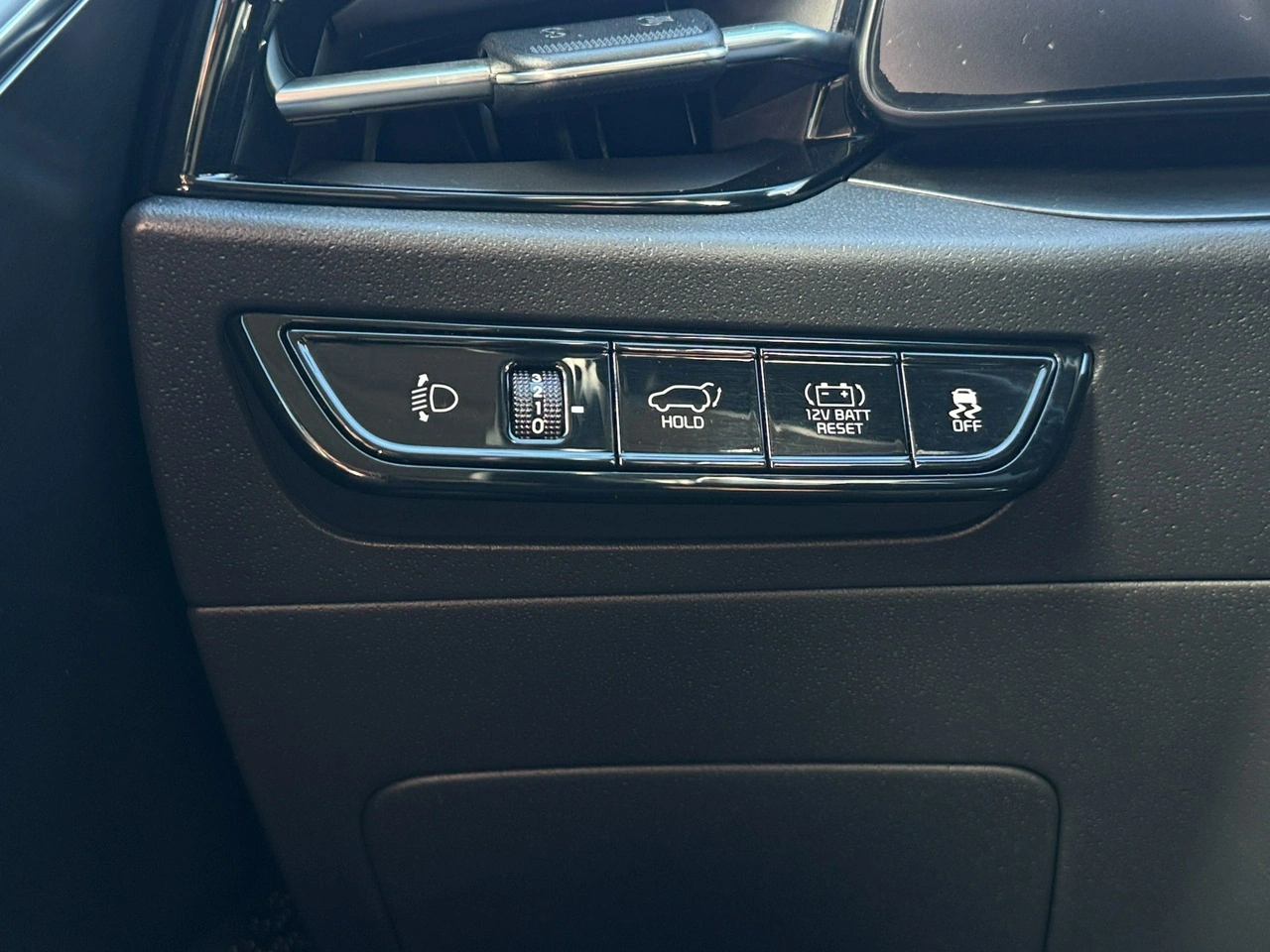 Kia Niro - Zdjęcie 27