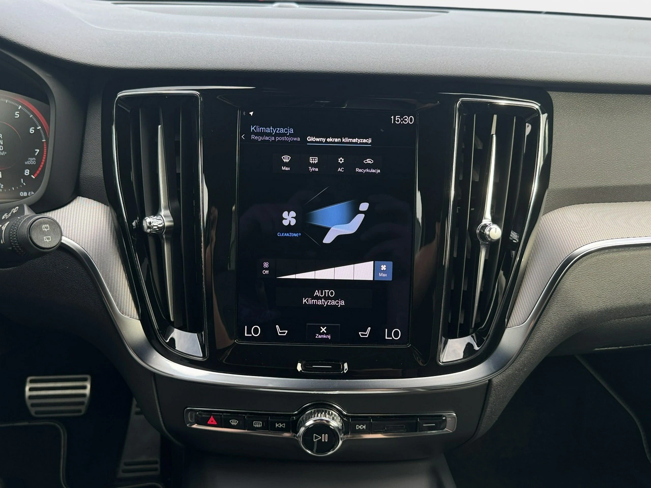 Volvo V60 - Zdjęcie 18