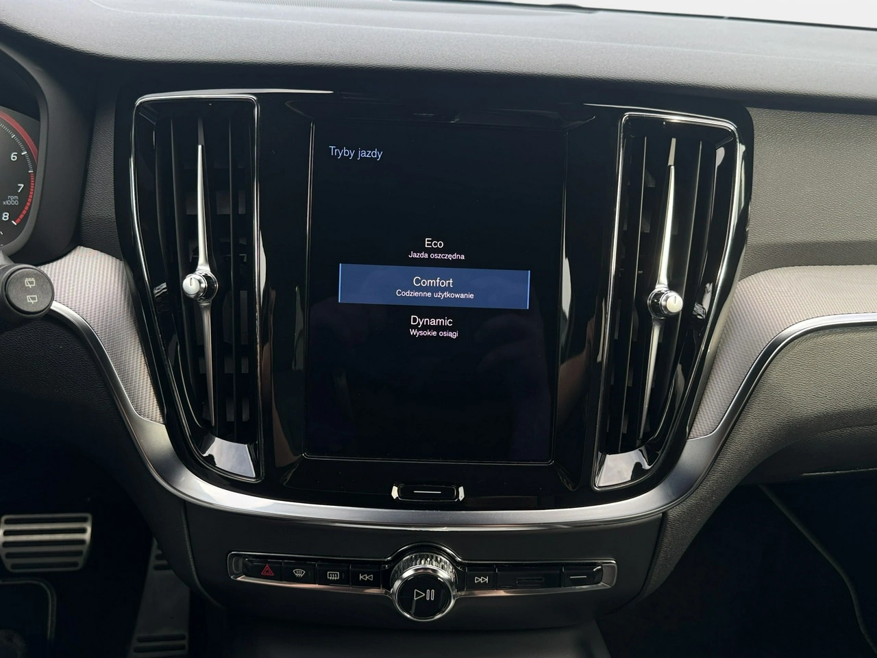 Volvo V60 - Zdjęcie 20