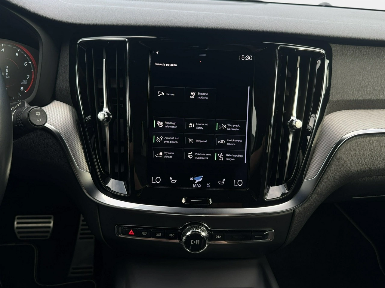 Volvo V60 - Zdjęcie 22