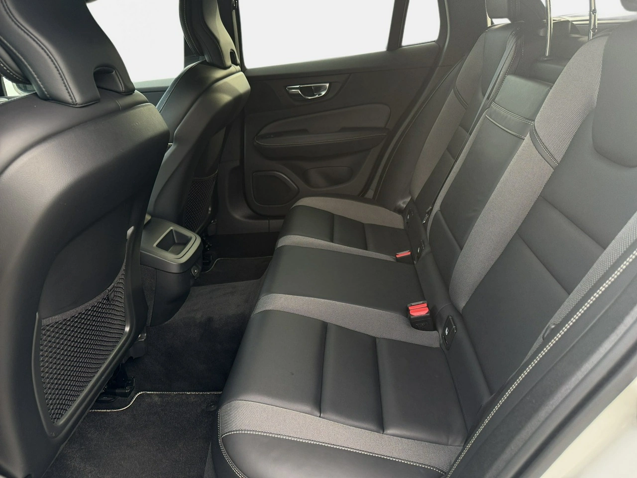 Volvo V60 - Zdjęcie 25