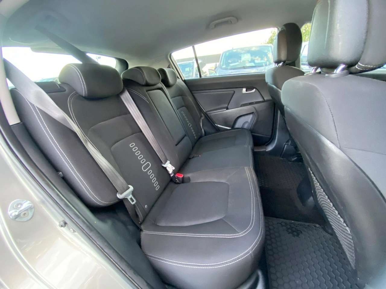 Kia Sportage - Zdjęcie 17