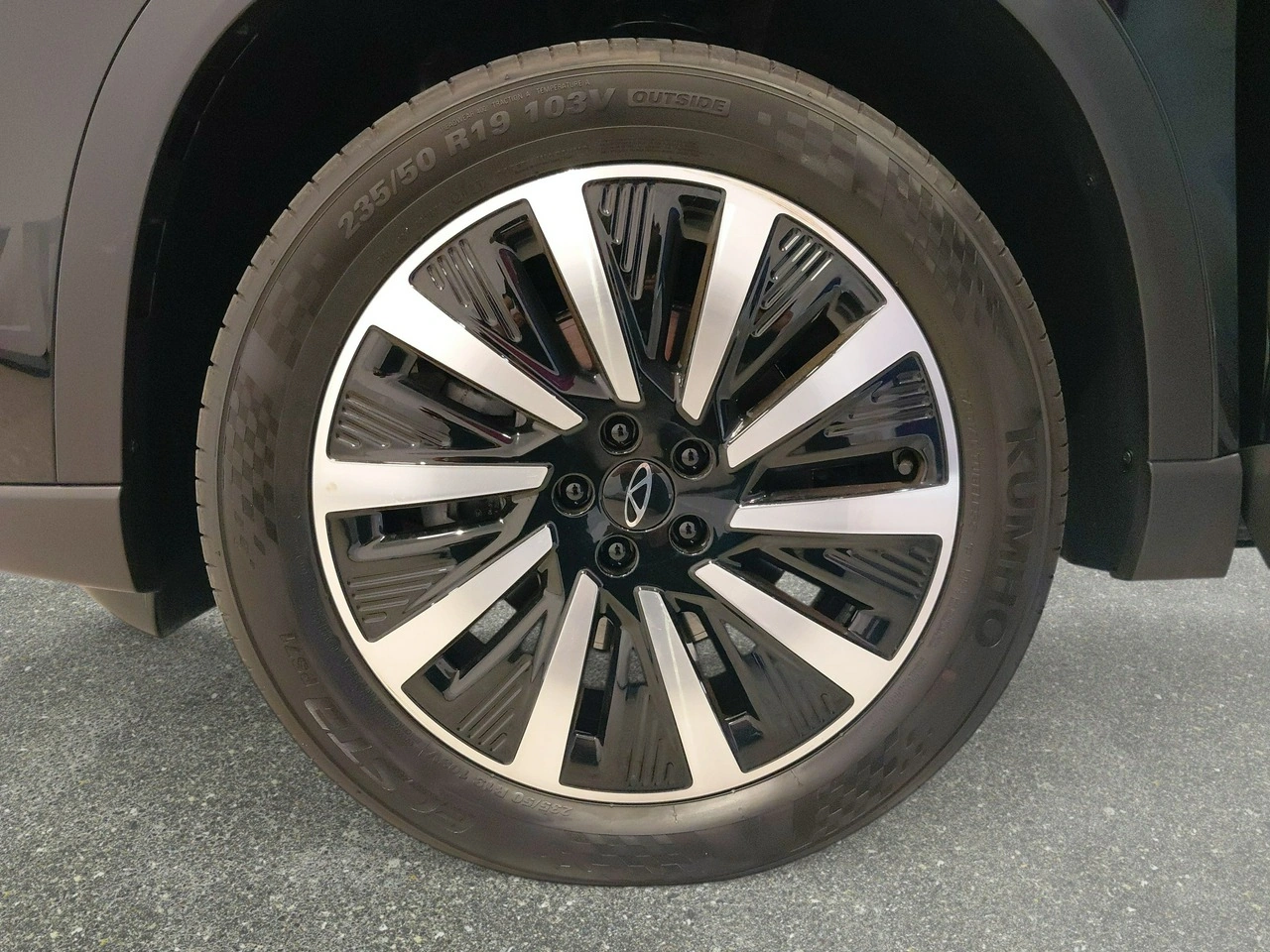 Chery Tiggo 8 - Zdjęcie 9
