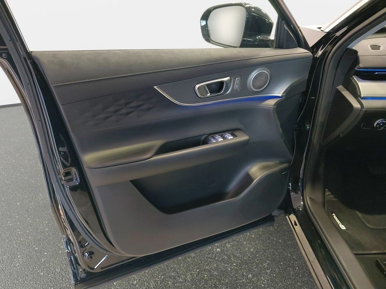 Chery Tiggo 8 - Zdjęcie 11