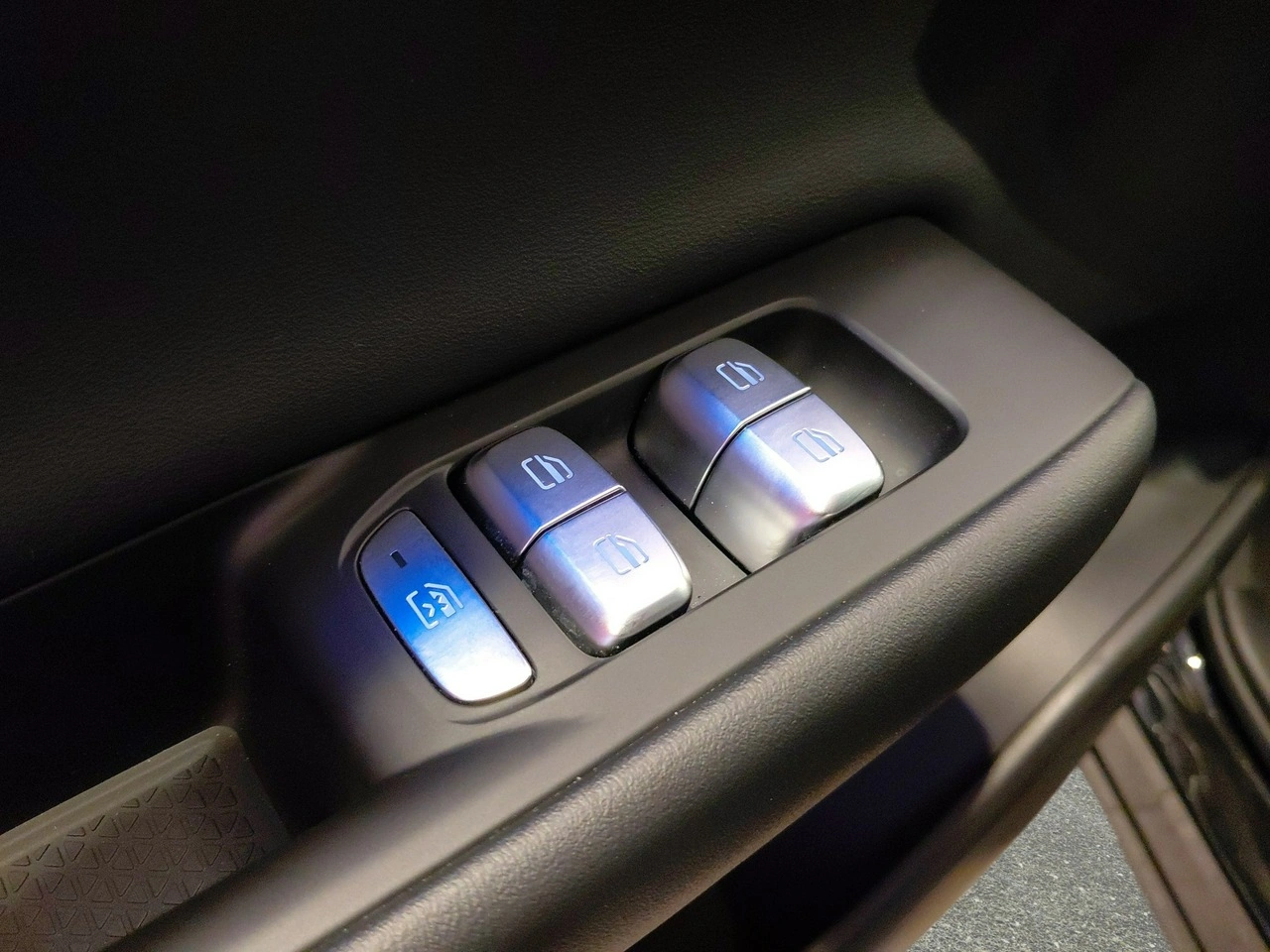 Chery Tiggo 8 - Zdjęcie 16