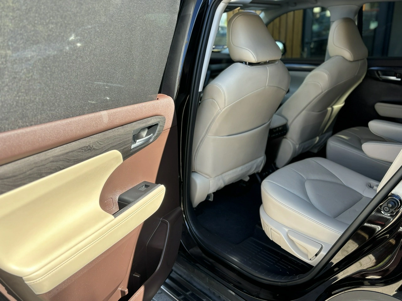 Toyota Highlander - Zdjęcie 13